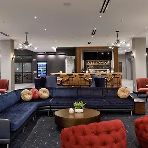 Courtyard By Marriott Scott's Addition Hotel